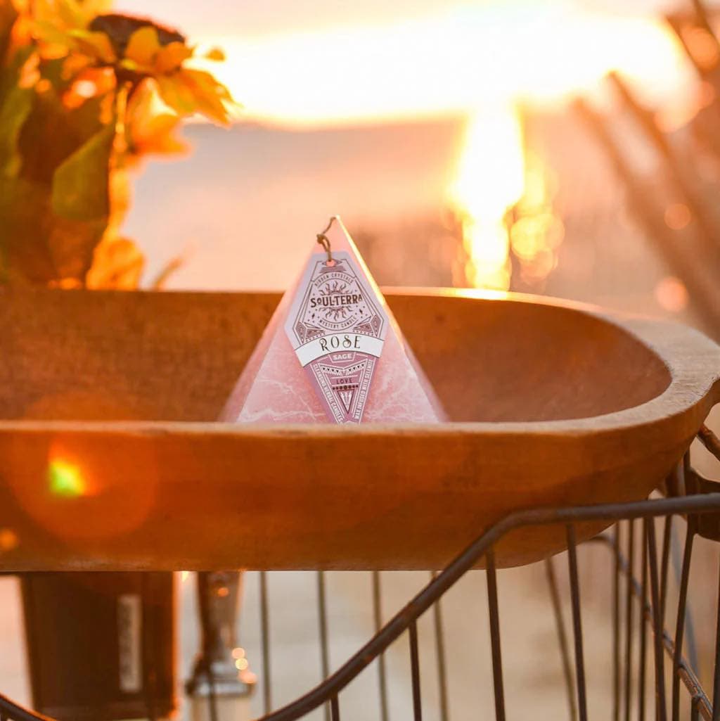 Soul Terra Review: Crystal Candles That Are More Than a Gimmick